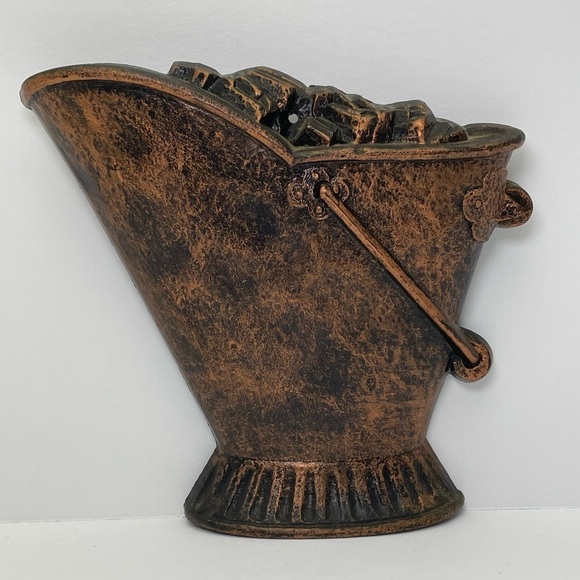 Retro Dart Industries Copper Coal Bucket Wall Decor - Picture 3 of 7
